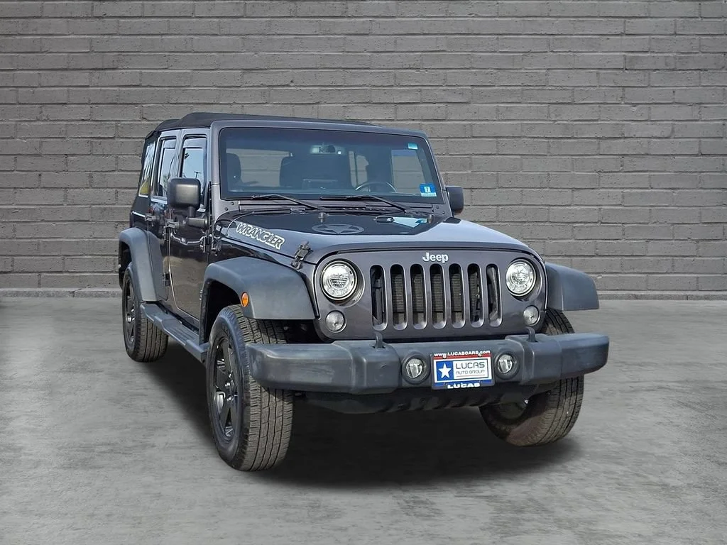 Used 2018 Gray Jeep Sport S 4x4 image 2
