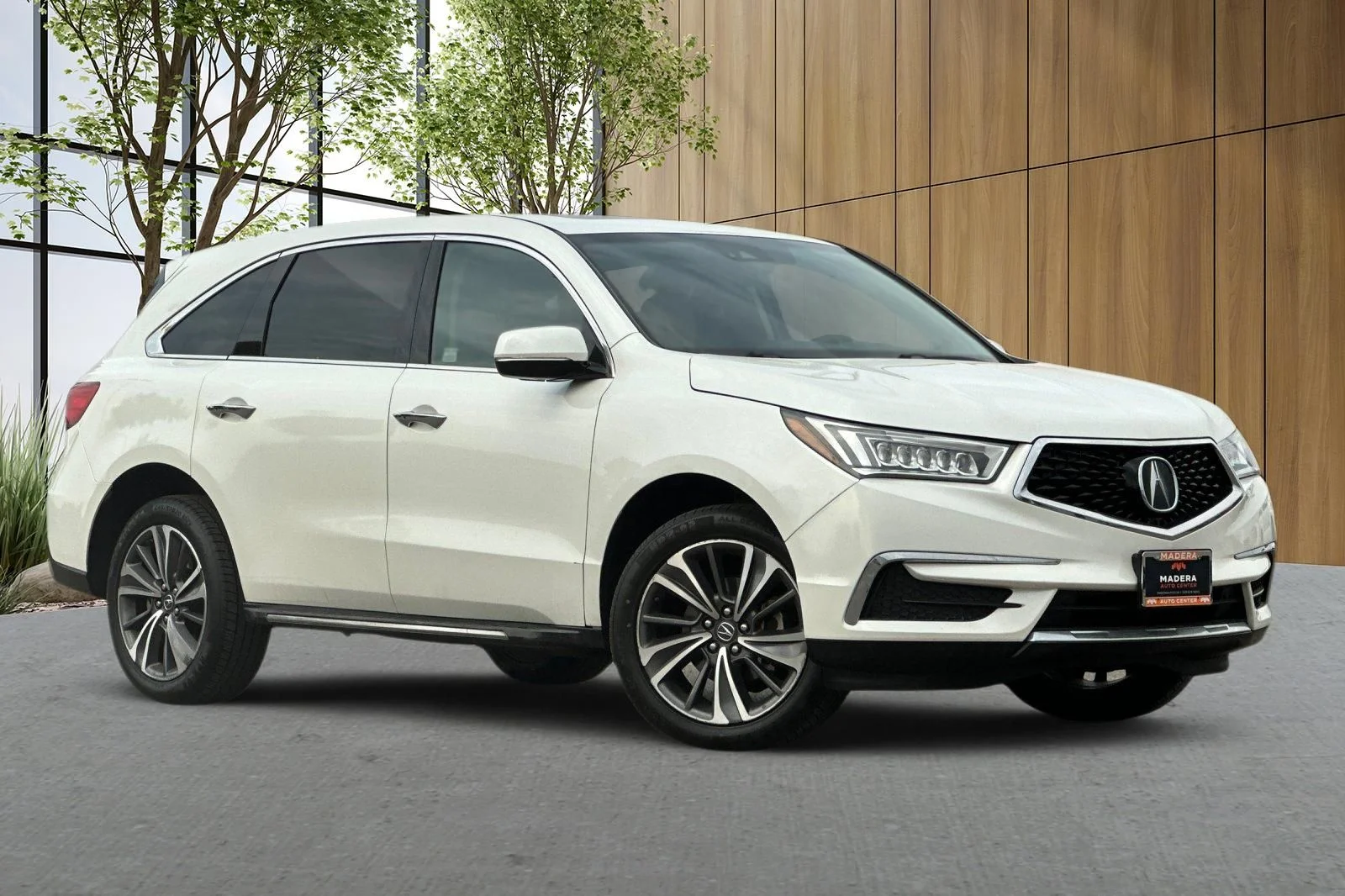 Used 2019 White Acura 3.5L Technology Package image 2