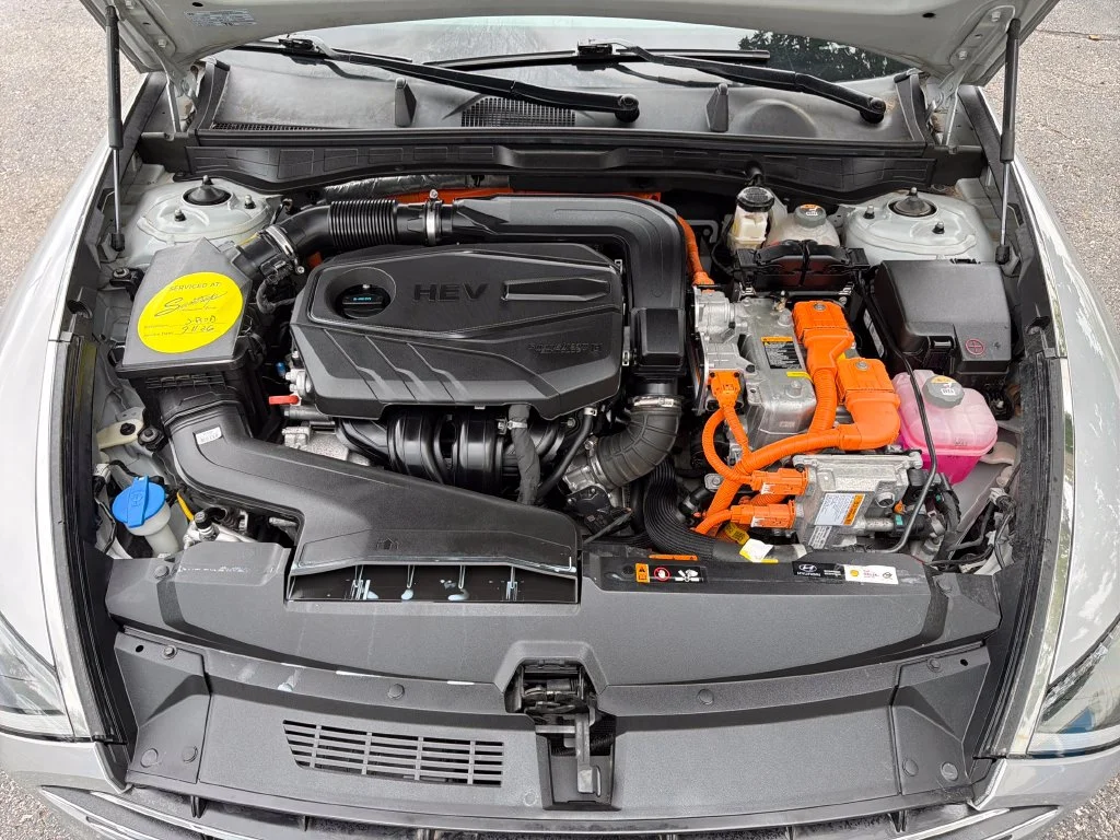 Used 2023 Silver Hyundai SEL image 38