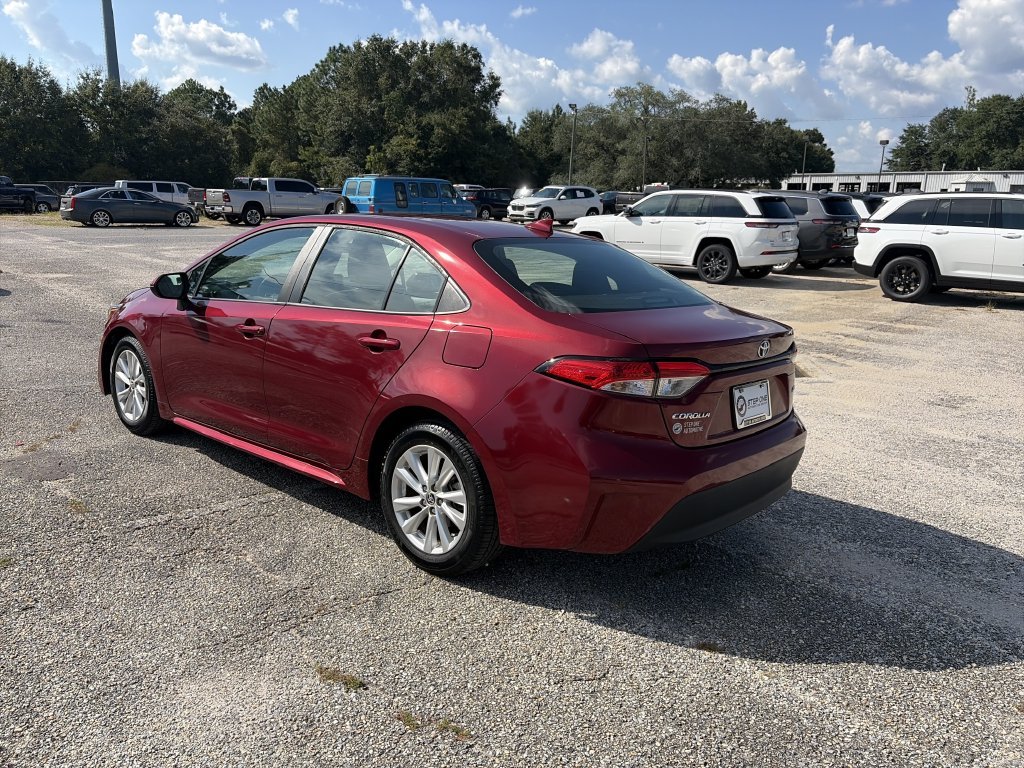 Used 2023 Red Toyota LE image 4