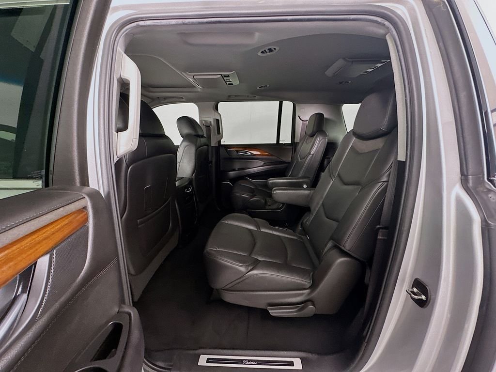 Used 2017 Radiant Silver Metallic Cadillac Luxury image 26