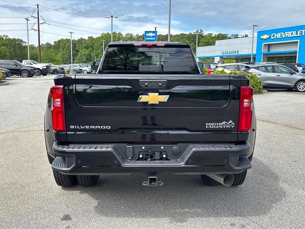 New 2026 Black Chevrolet High Country DRW image 26