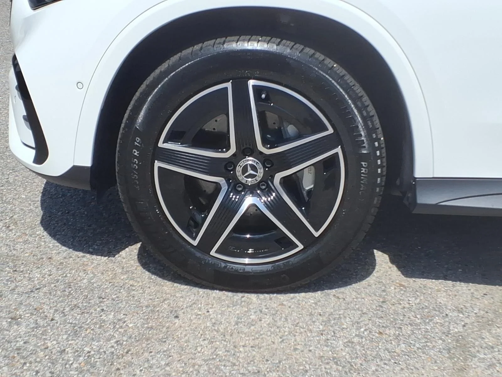 Certified Used 2025 Polar White Mercedes-Benz GLC 300 image 10