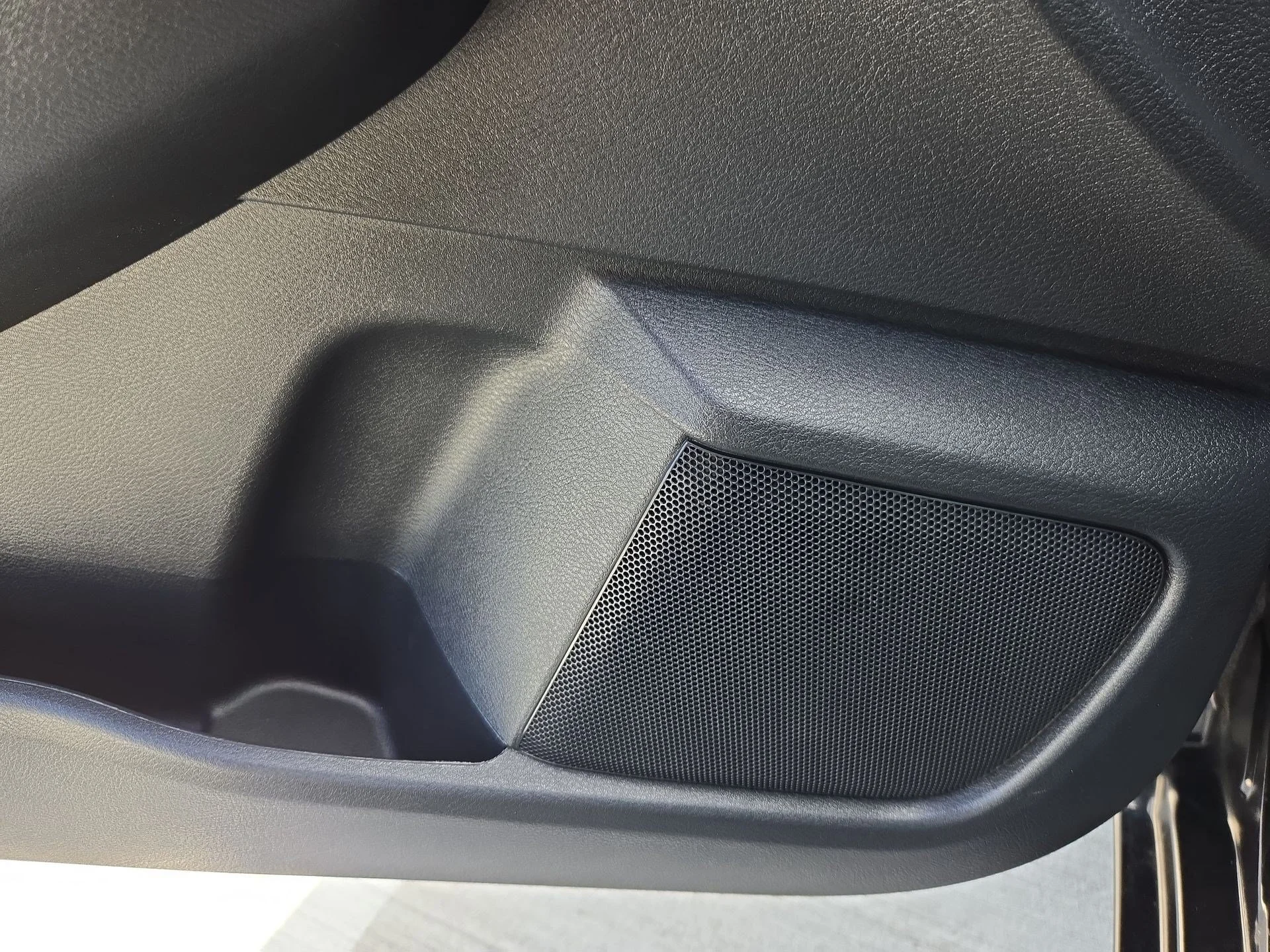 Used 2024 Super Black Nissan SV image 13
