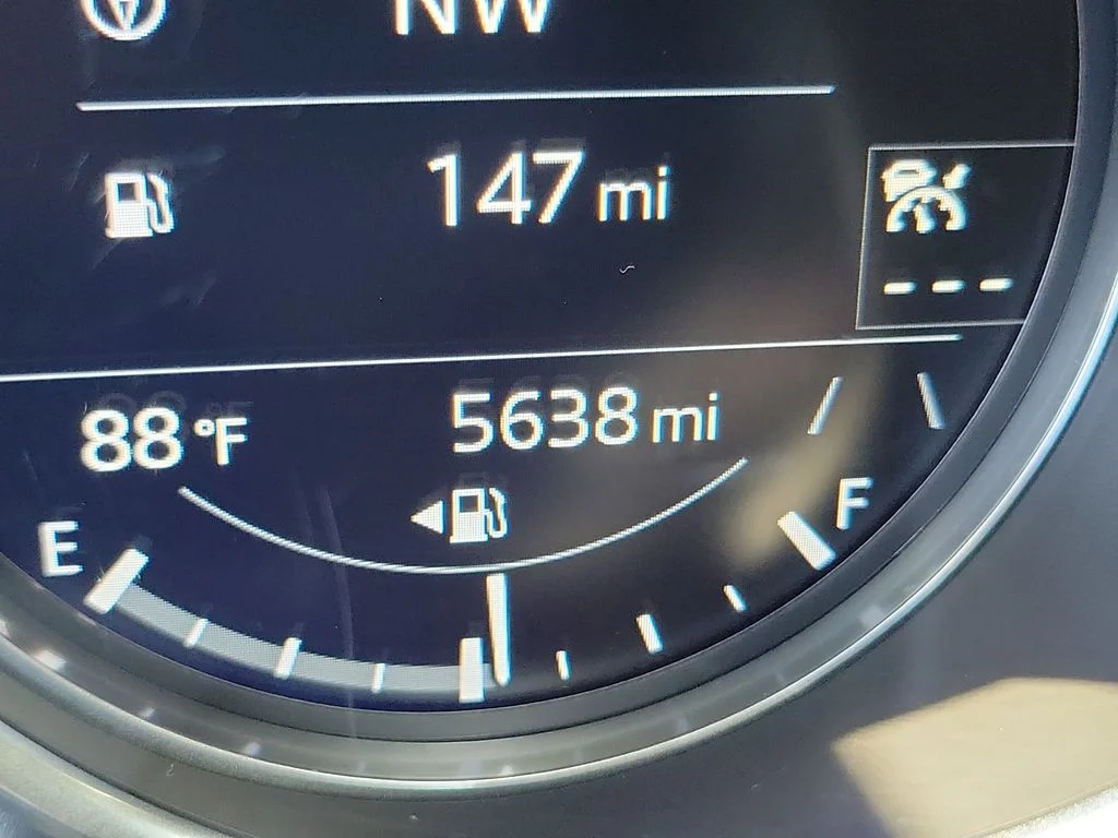 Certified Used 2025 White Metallic Mazda 2.5 S Carbon Edition image 8