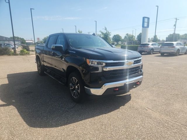 Used 2024 Black Chevrolet LT image 3