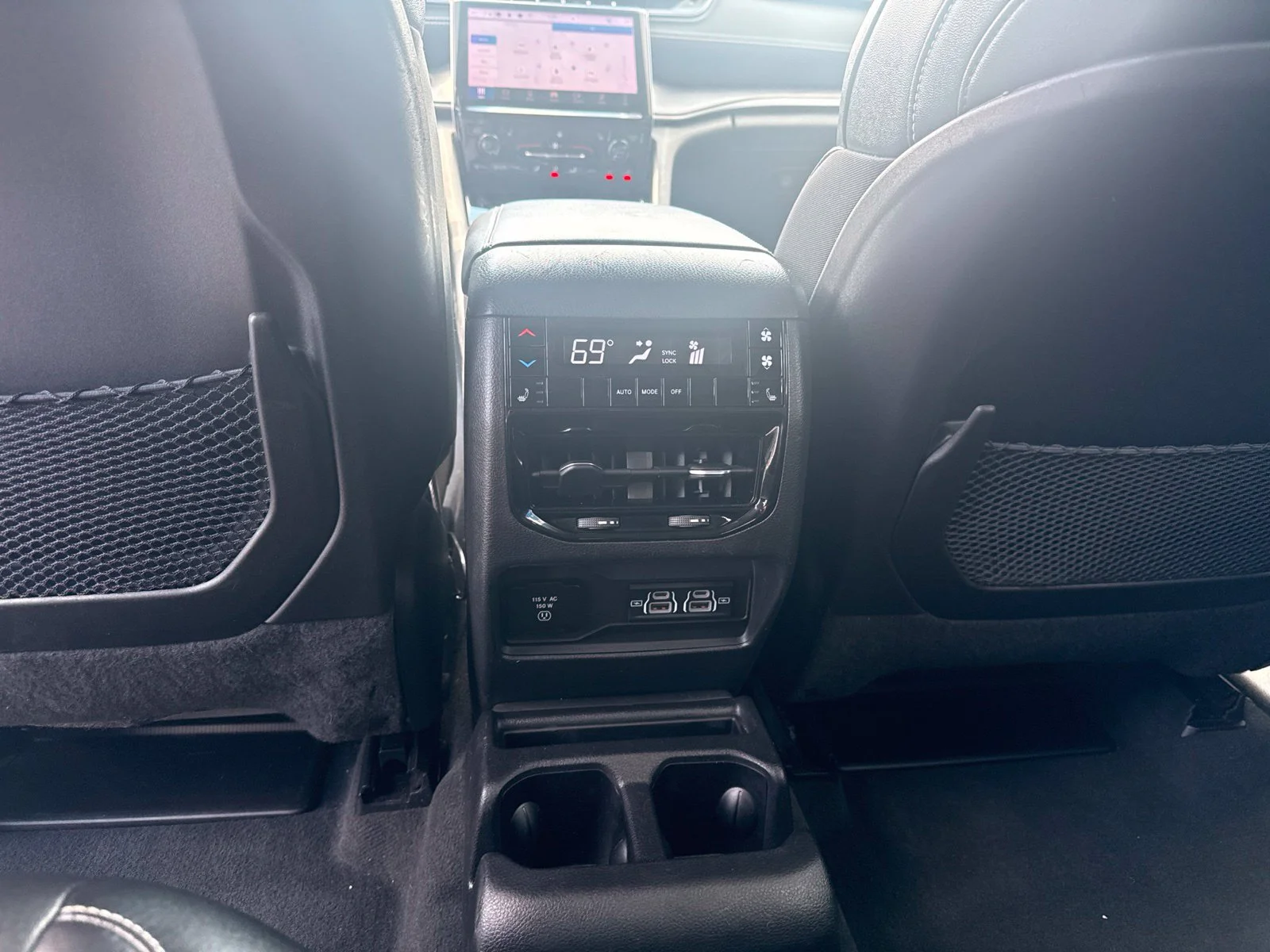 Used 2023 Gray Jeep Limited image 17