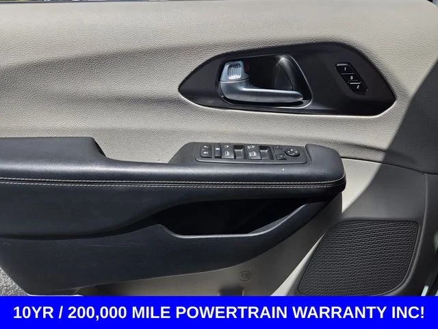 Used 2024 Bright White Clearcoat Chrysler Touring L image 29