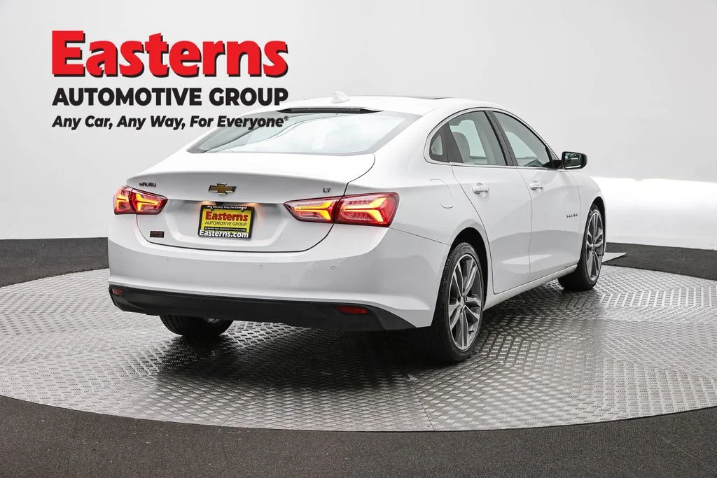 Used 2024 White Chevrolet LT image 5