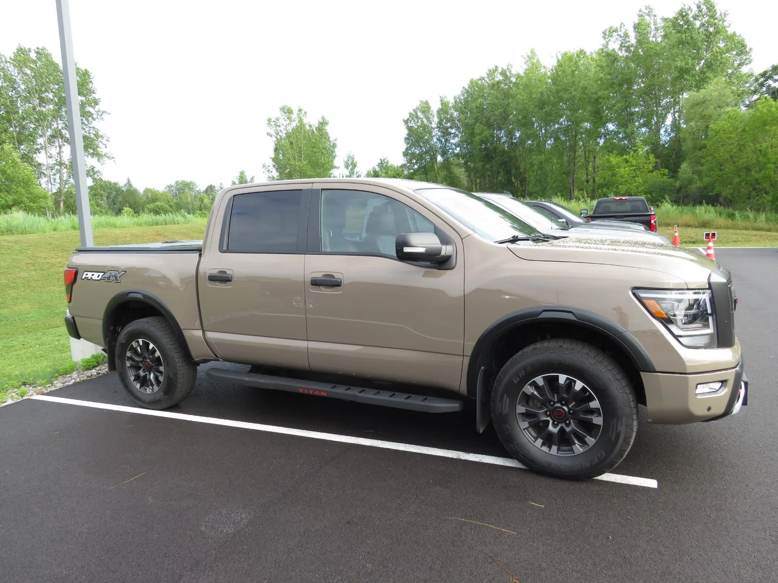 Used 2023 Baja Storm Nissan PRO-4X image 10