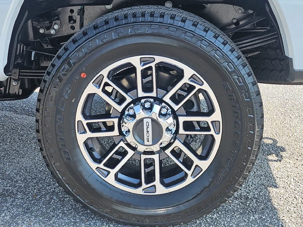 New 2026 Avalanche Ford F-250® Platinum® image 18