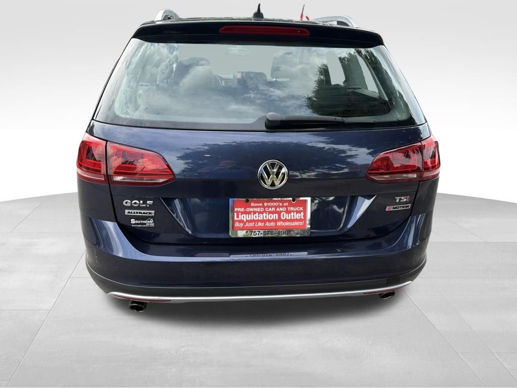 Used 2017 Blue Volkswagen TSI SE image 5