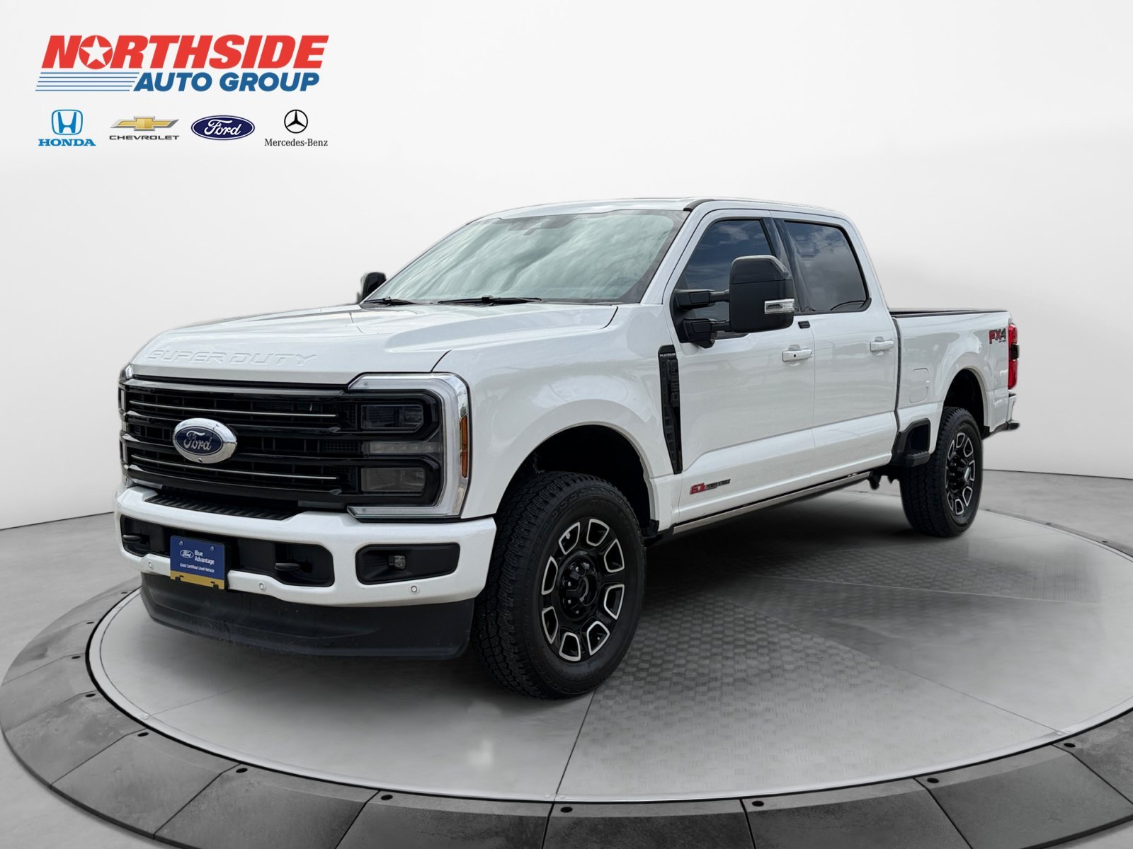 Used 2025 Star White Metallic Tri-Coat Ford Platinum image 3