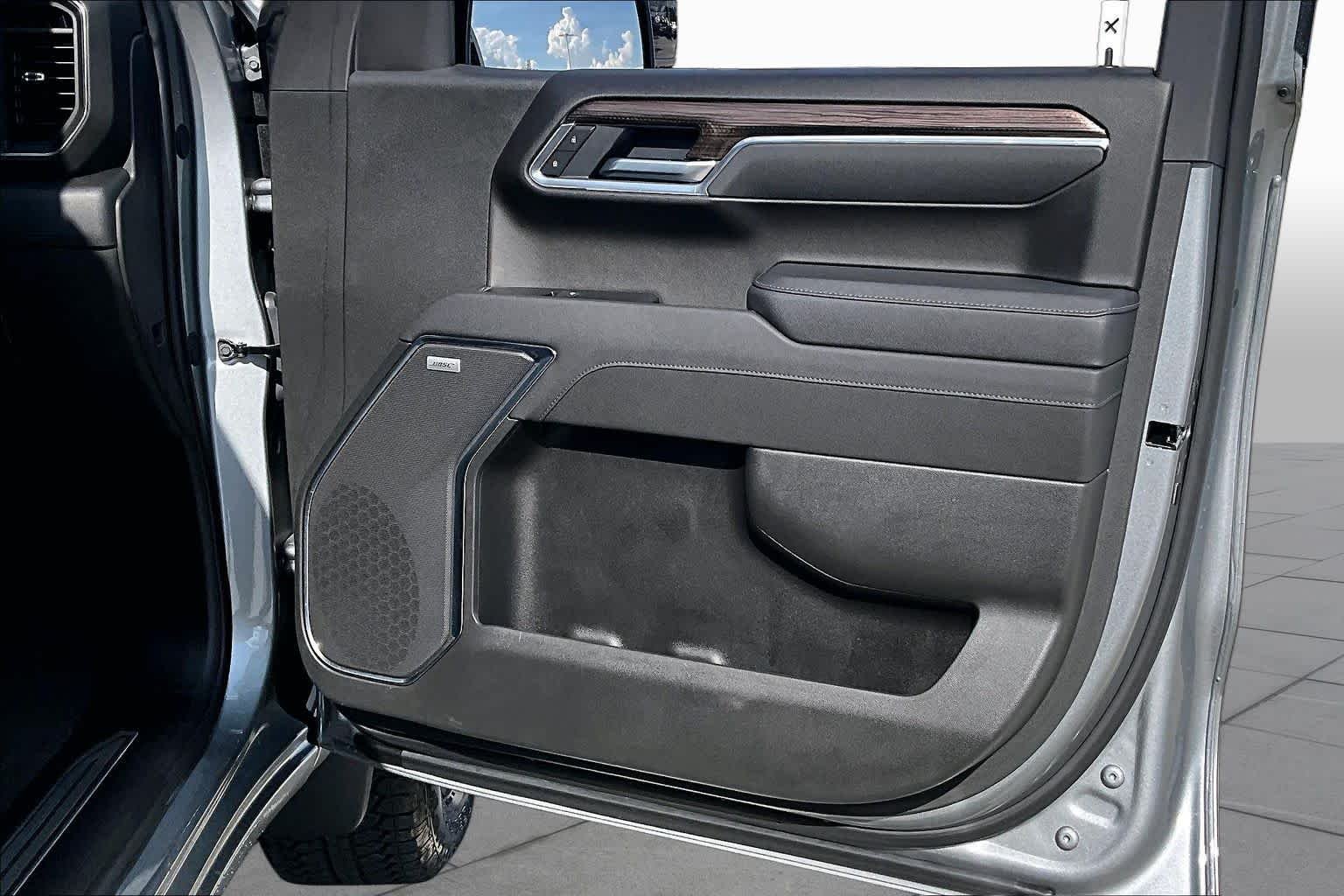 Used 2026 Sterling Gray Metallic Chevrolet LT Trail Boss image 25