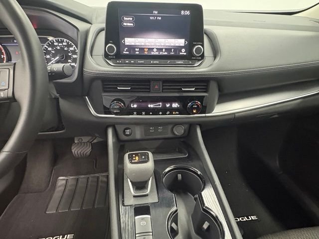 Used 2025 Blue Nissan SV image 21