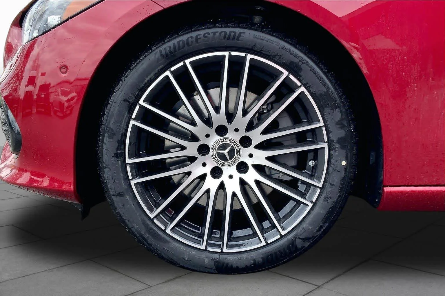 New 2026 MANUFAKTUR Patagonia Red Metallic Mercedes-Benz C 300 image 18