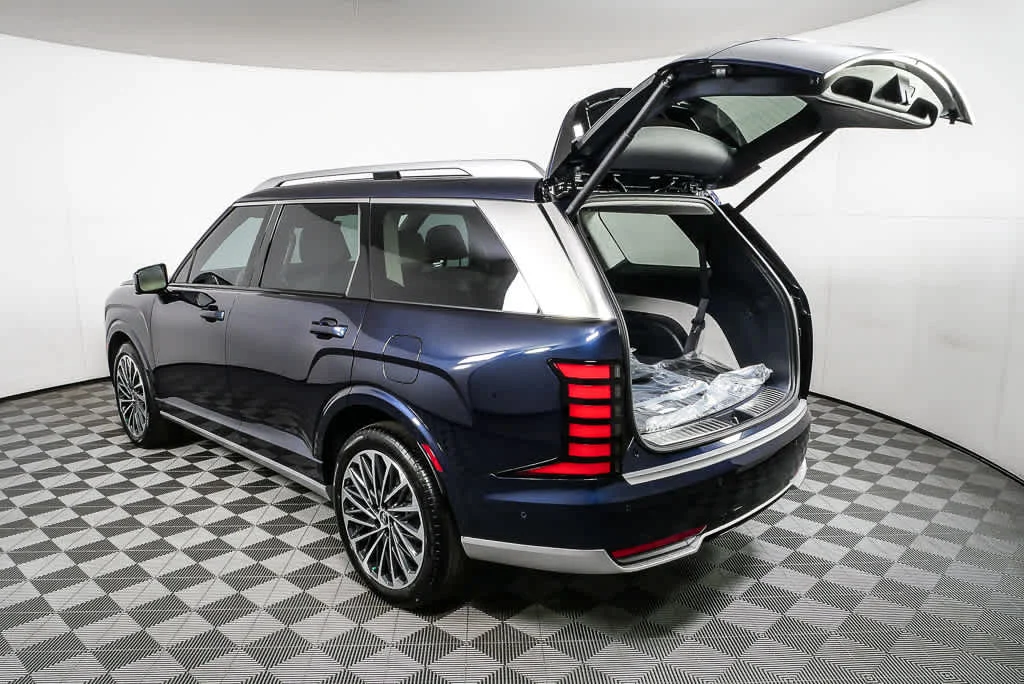 New 2026 Classy Blue Pearl Hyundai Calligraphy FWD image 9