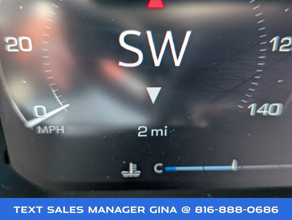 New 2026 Summit White GMC SLT image 29