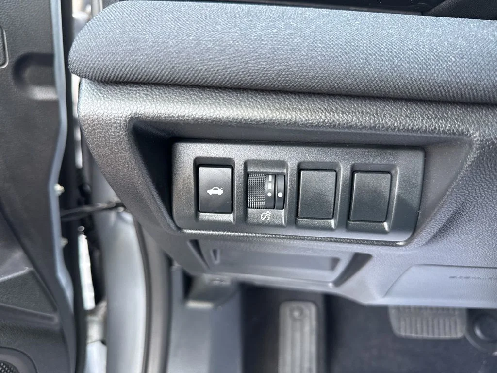 Used 2024 Silver Subaru Base image 14