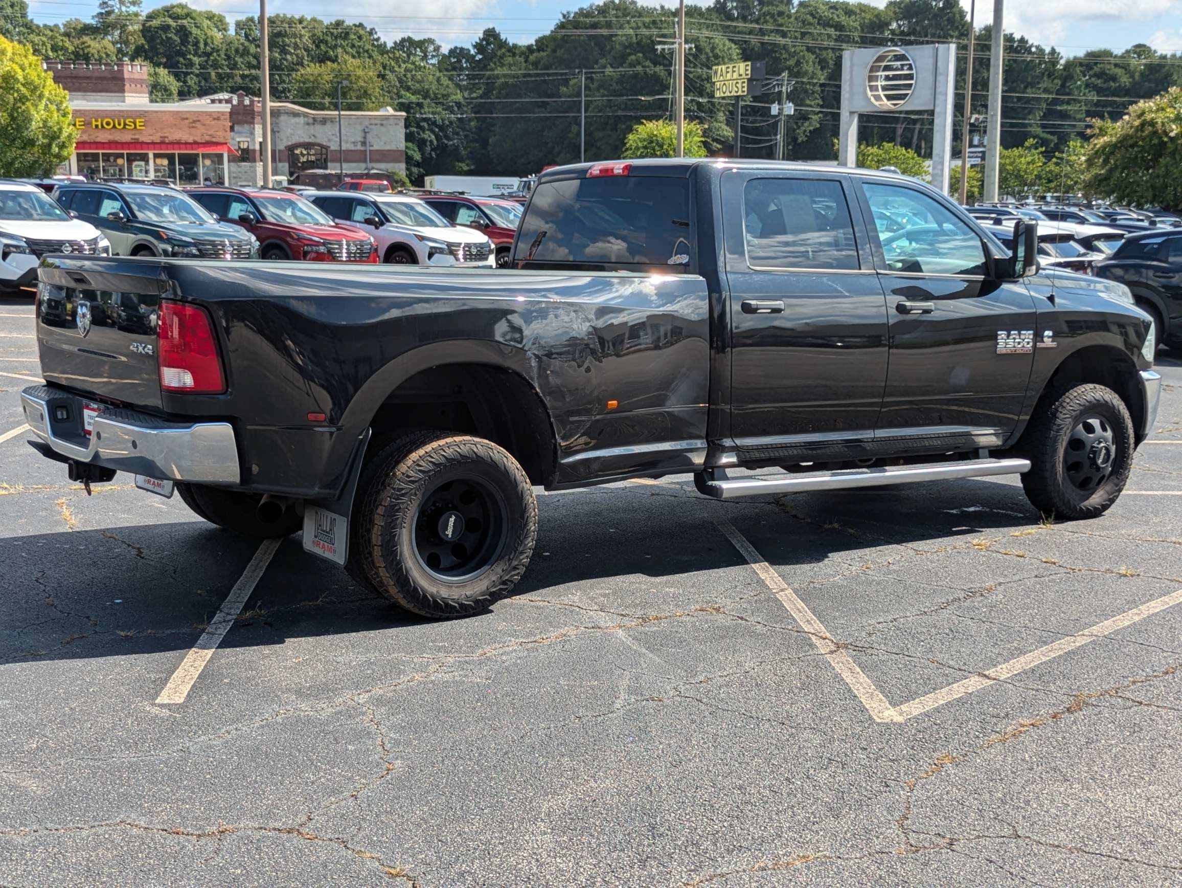 Used 2017 Black Ram Tradesman image 3