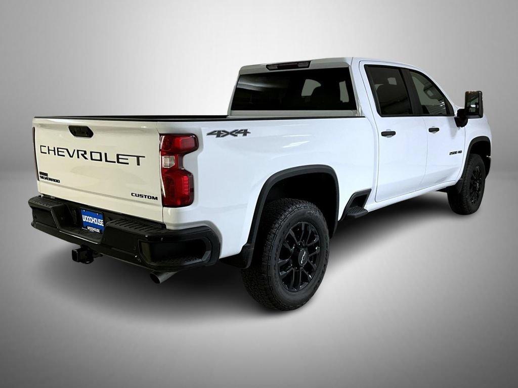 2026 Chevrolet Silverado 2500 HD Custom - Photo 5