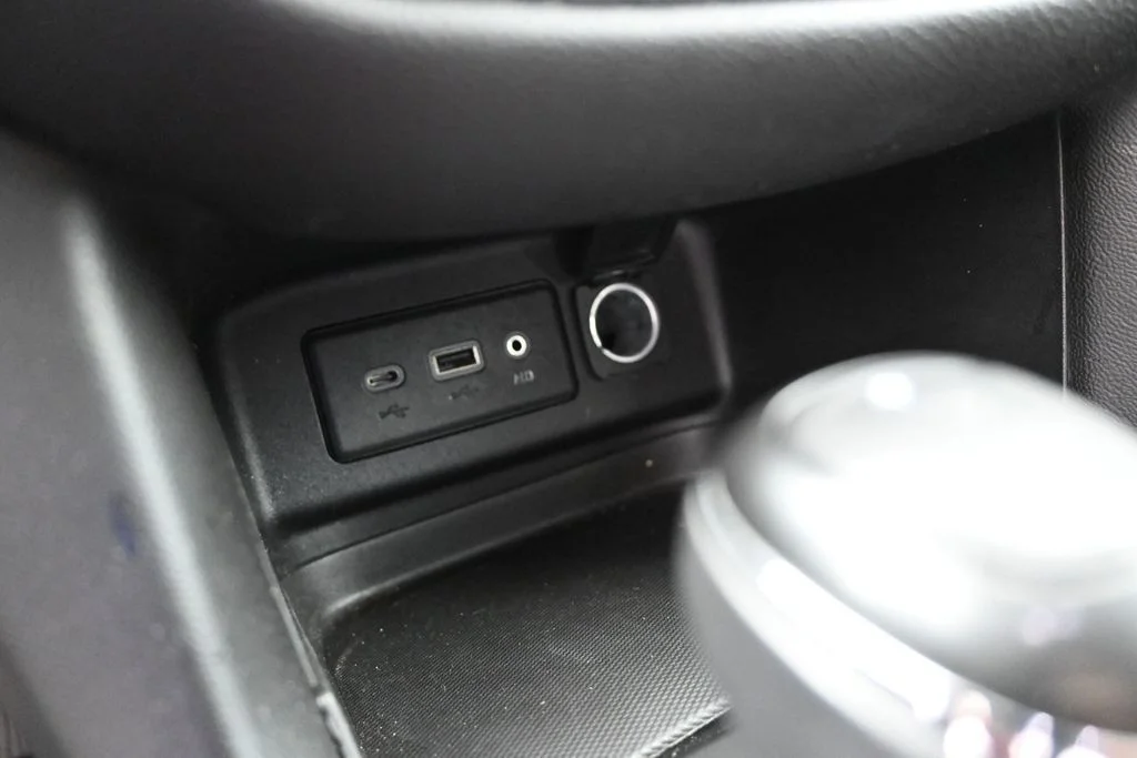 Used 2019 Gray Chevrolet LT image 27