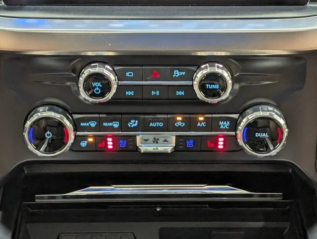 New 2026 Agate Black Metallic Ford F-250® King Ranch® image 46