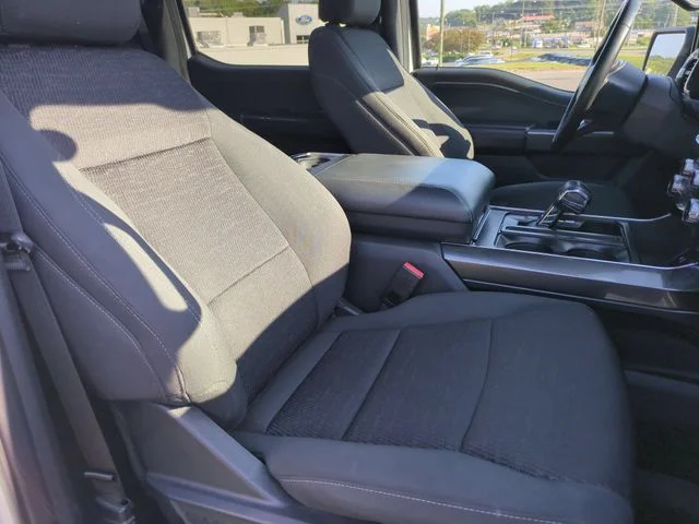 Used 2023 White Ford XLT image 34