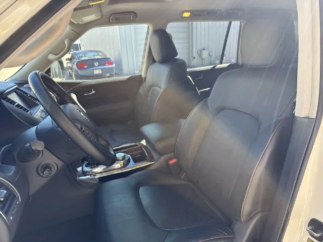 Used 2018 White Nissan SL image 18