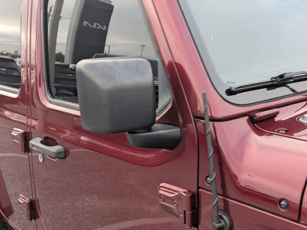 Certified Used 2021 Snazzberry Pearlcoat Jeep Unlimited Rubicon image 10