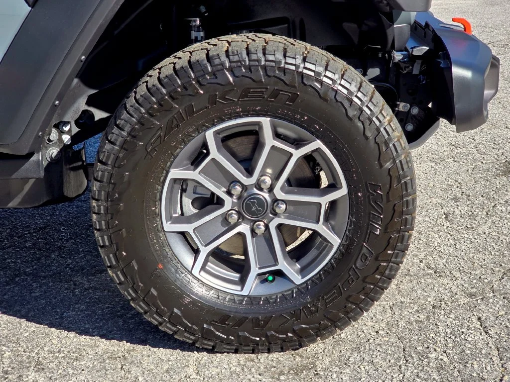 New 2026 Gray Jeep Mojave image 13