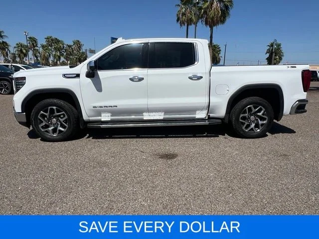 Used 2024 White GMC SLT image 4