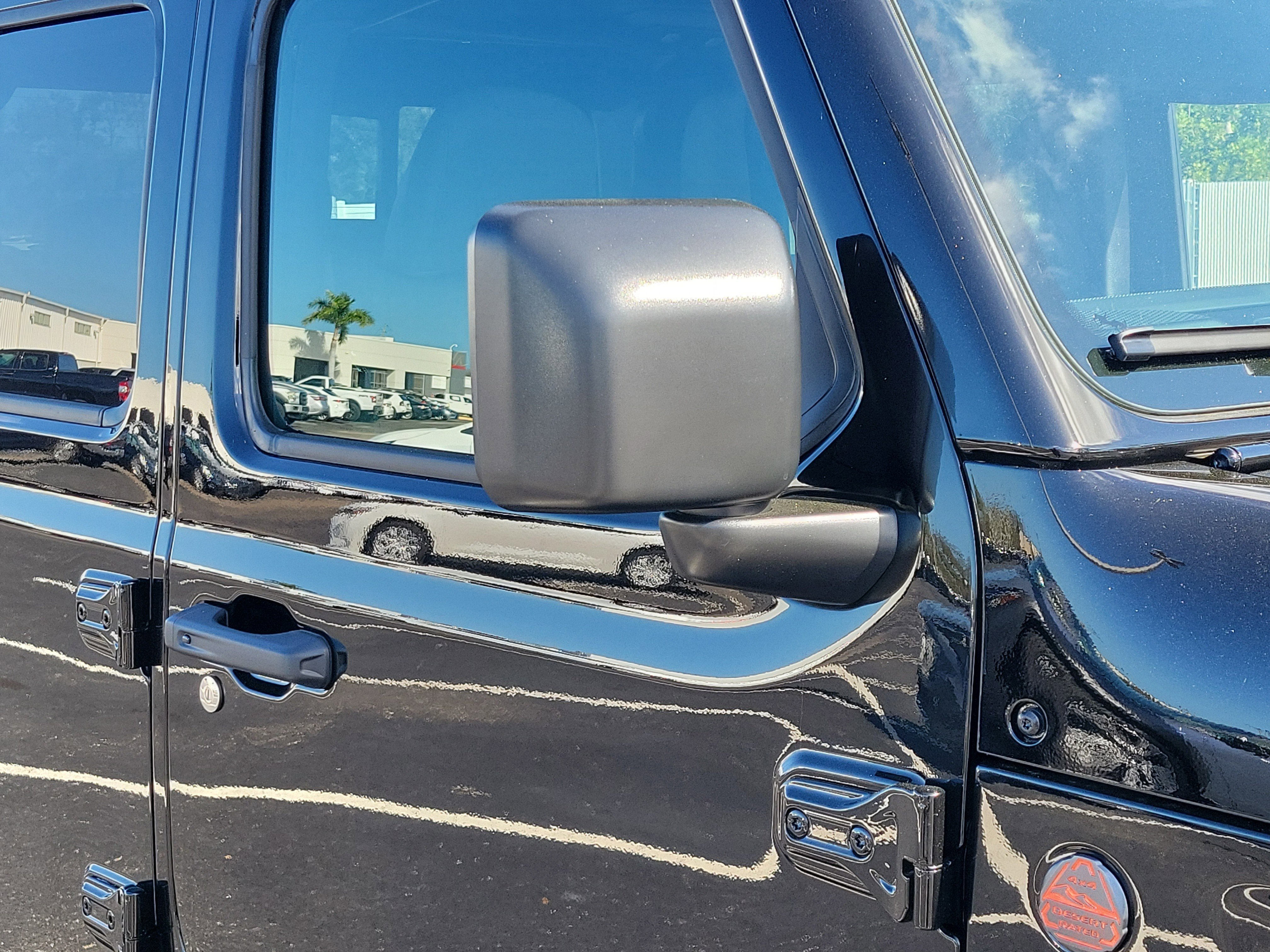 New 2026 Black Clear-Coat Exterior Paint Jeep Mojave image 9