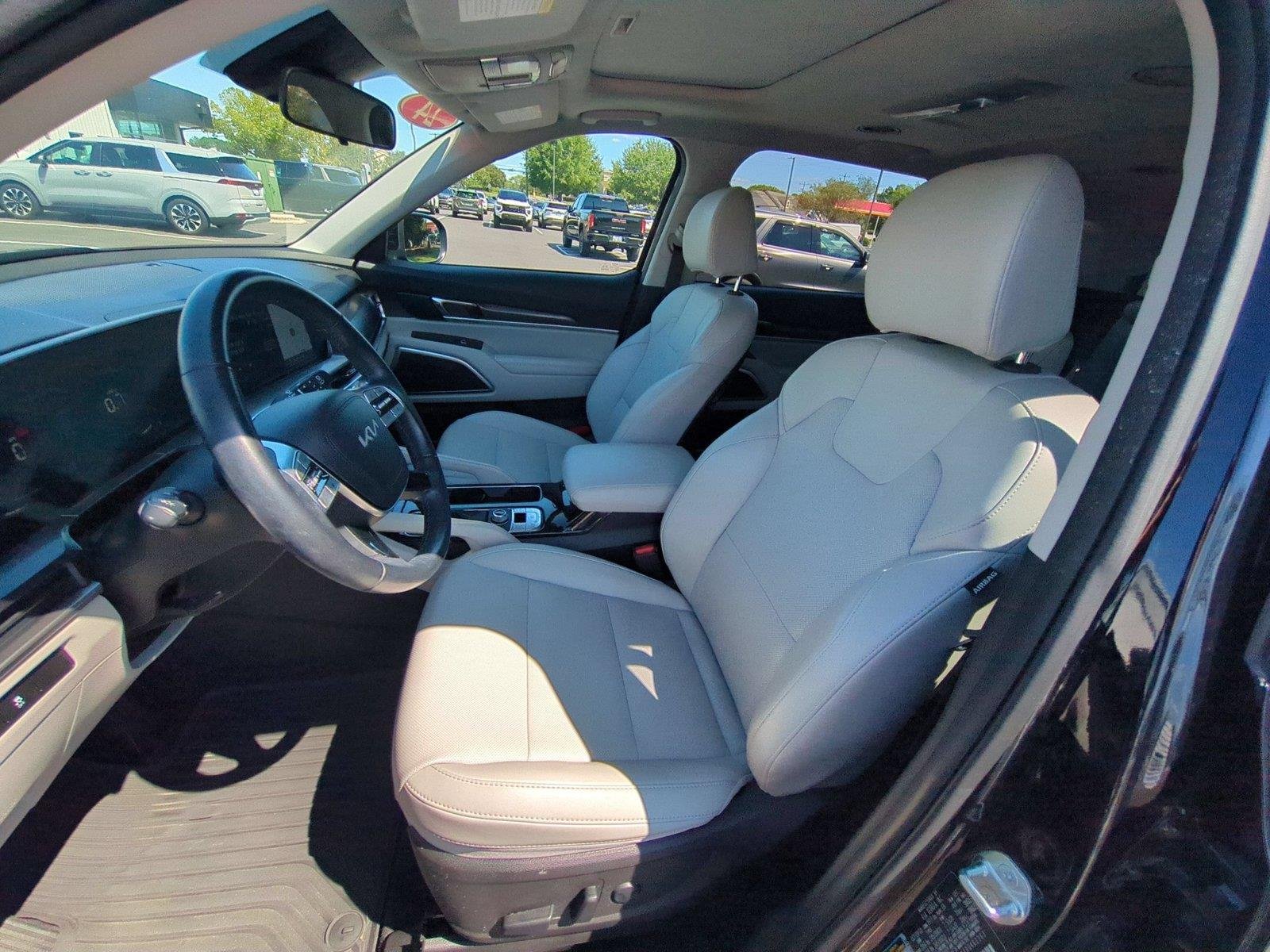 Used 2024 Ebony Black Kia S image 17
