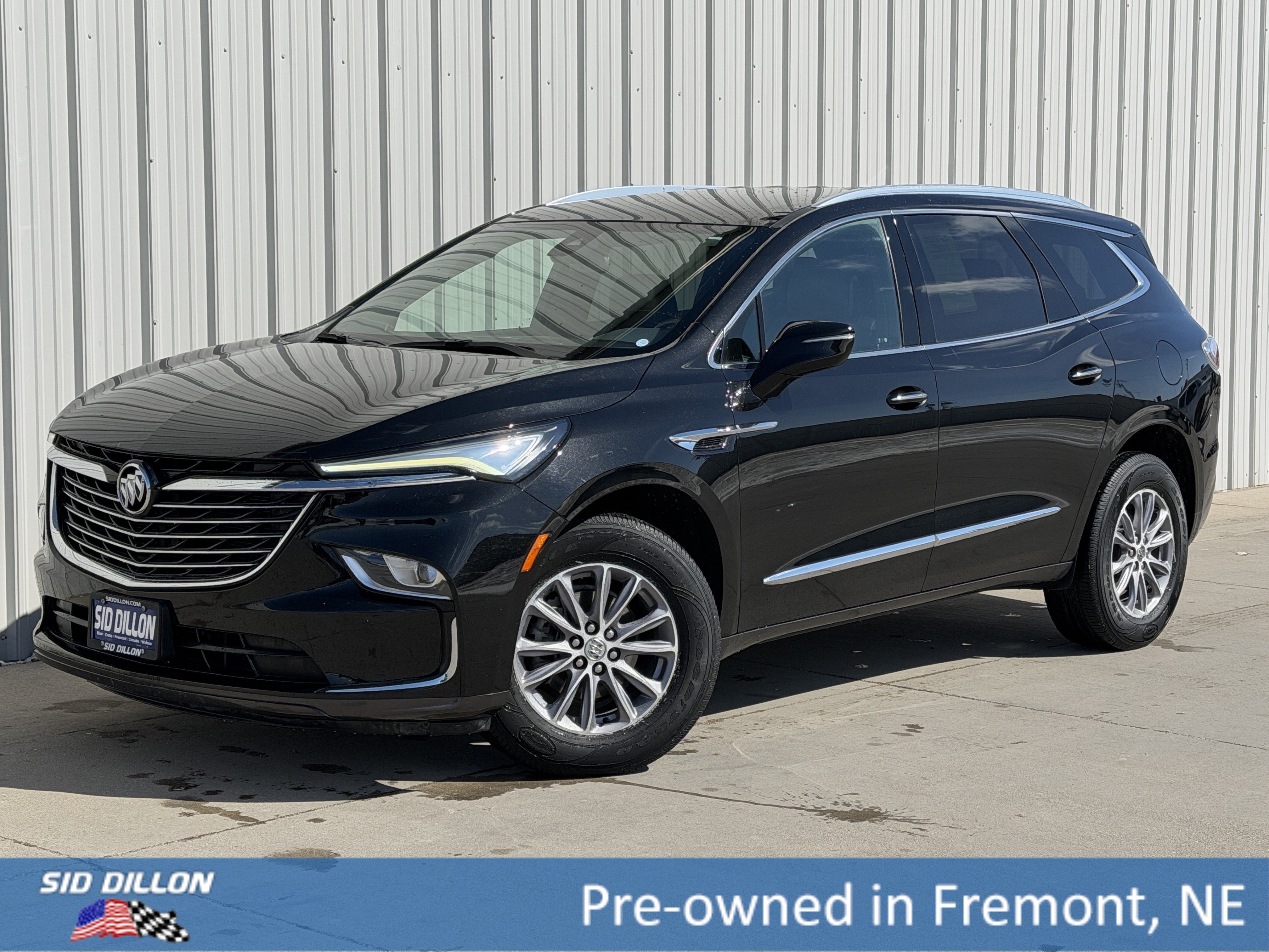 2023 Buick Enclave Essence AWD's photo
