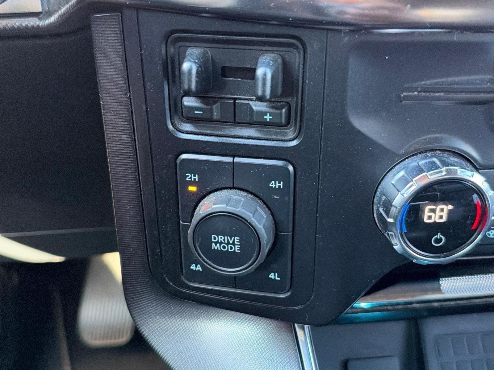 Used 2021 Carbonized Gray Metallic Ford Platinum image 32
