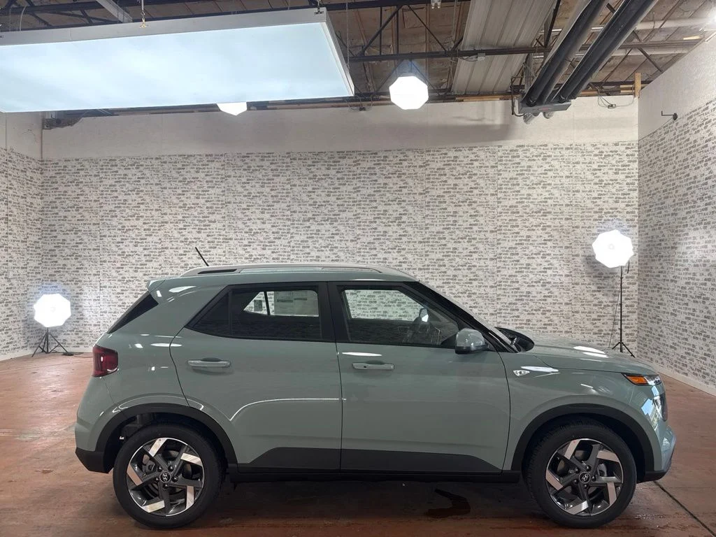New 2026 Mirage Green Hyundai SEL image 8