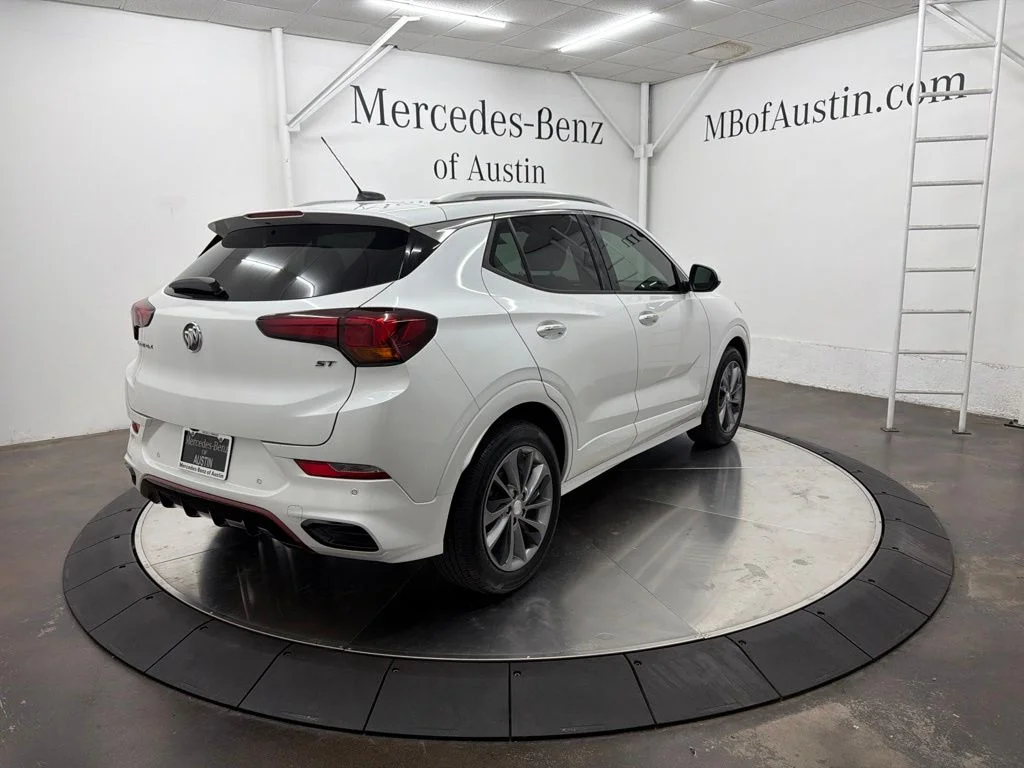Used 2020 White Buick Essence image 7