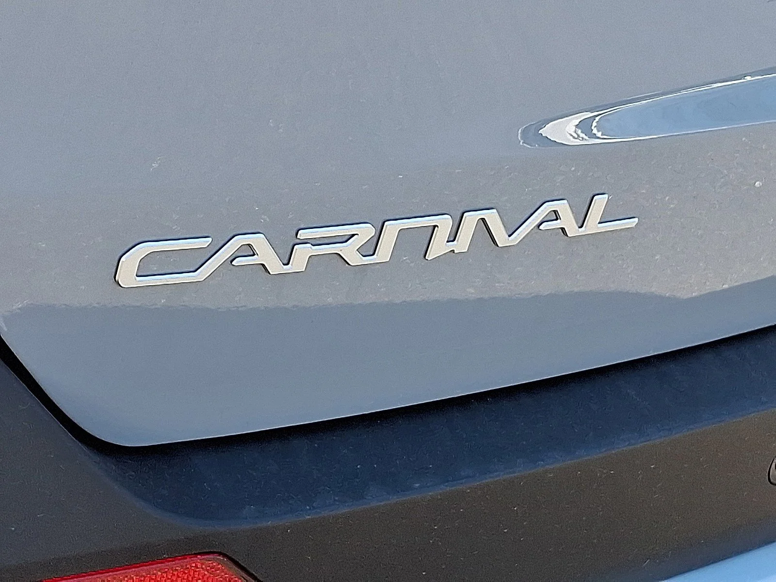 New 2026 Ceramic Silver Kia EX image 5