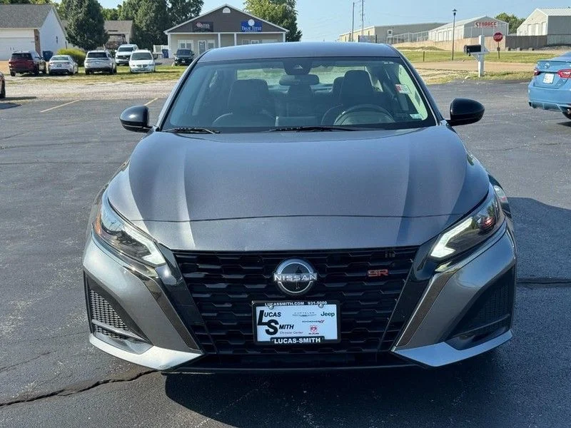 Used 2024 Gray Nissan 2.5 SR image 10