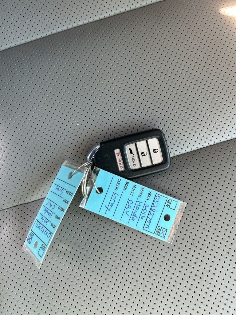 Used 2016  Honda Touring image 32