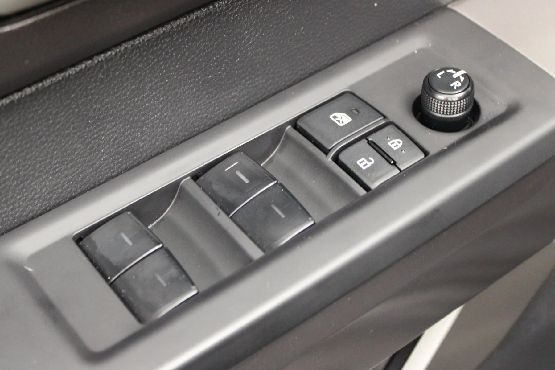 Used 2022 Midnight Black Metallic Toyota SR5 CrewMax 5.5
