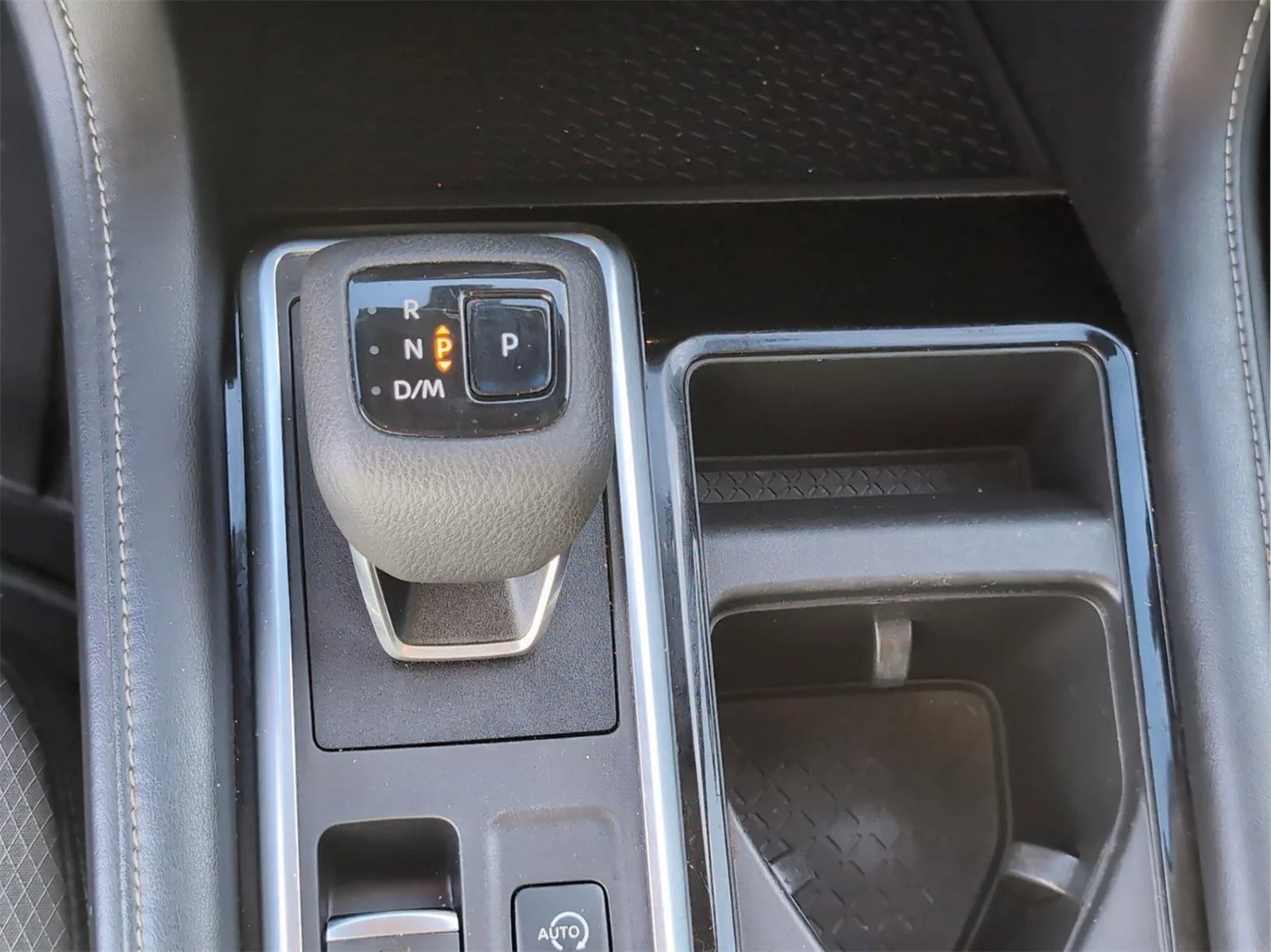 Used 2022 Gun Metallic Nissan S image 20