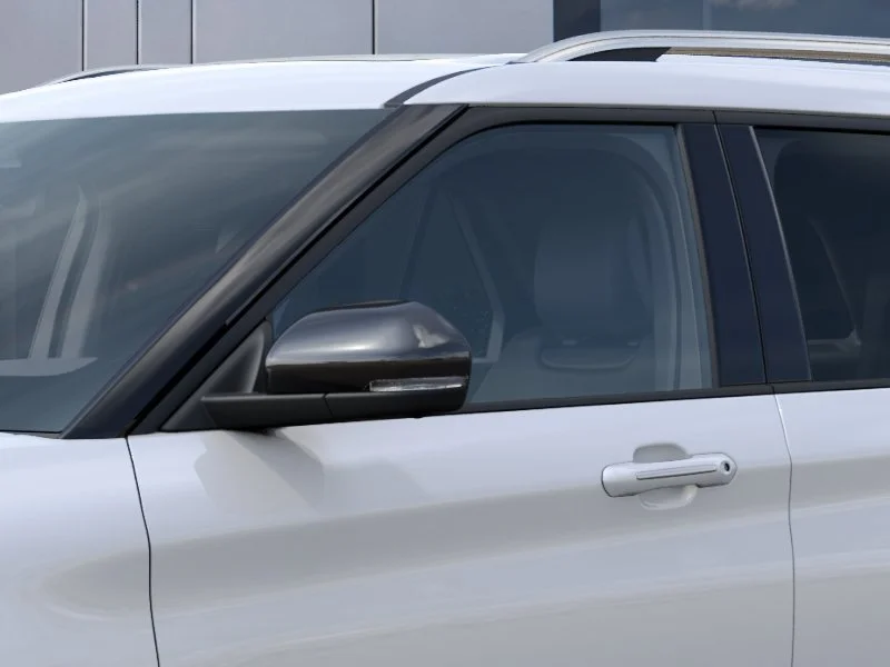 New 2027 Star White Metallic Tri-Coat Ford Platinum™ image 20