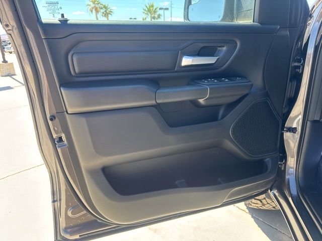 New 2026 Granite Crystal Metallic Clear-Coat Exterior Paint RAM Warlock image 19