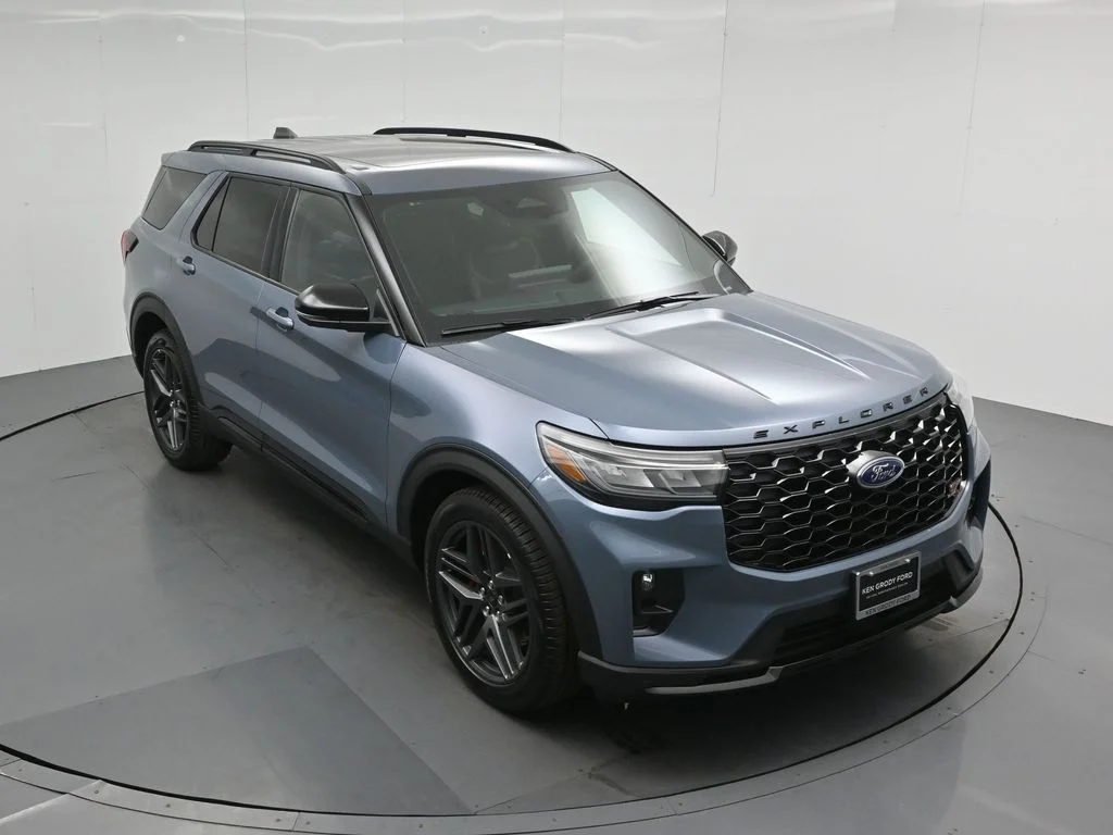 New 2026 Vapor Blue Metallic Ford ST image 42