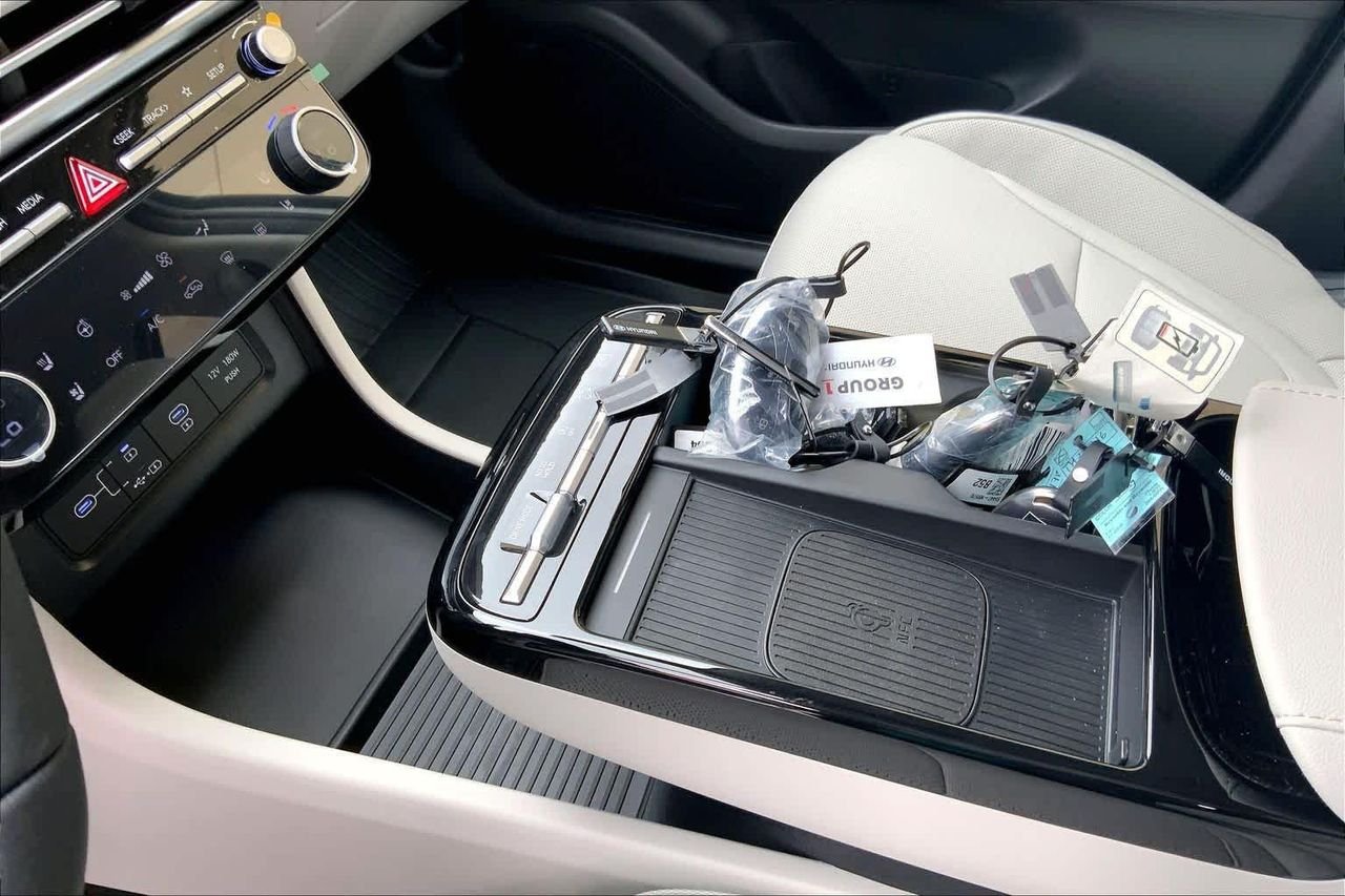 New 2026 Serenity White Pearl Hyundai Limited AWD image 8