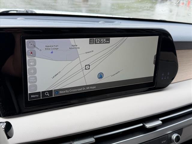 Used 2023 Hyper White Hyundai Limited image 18