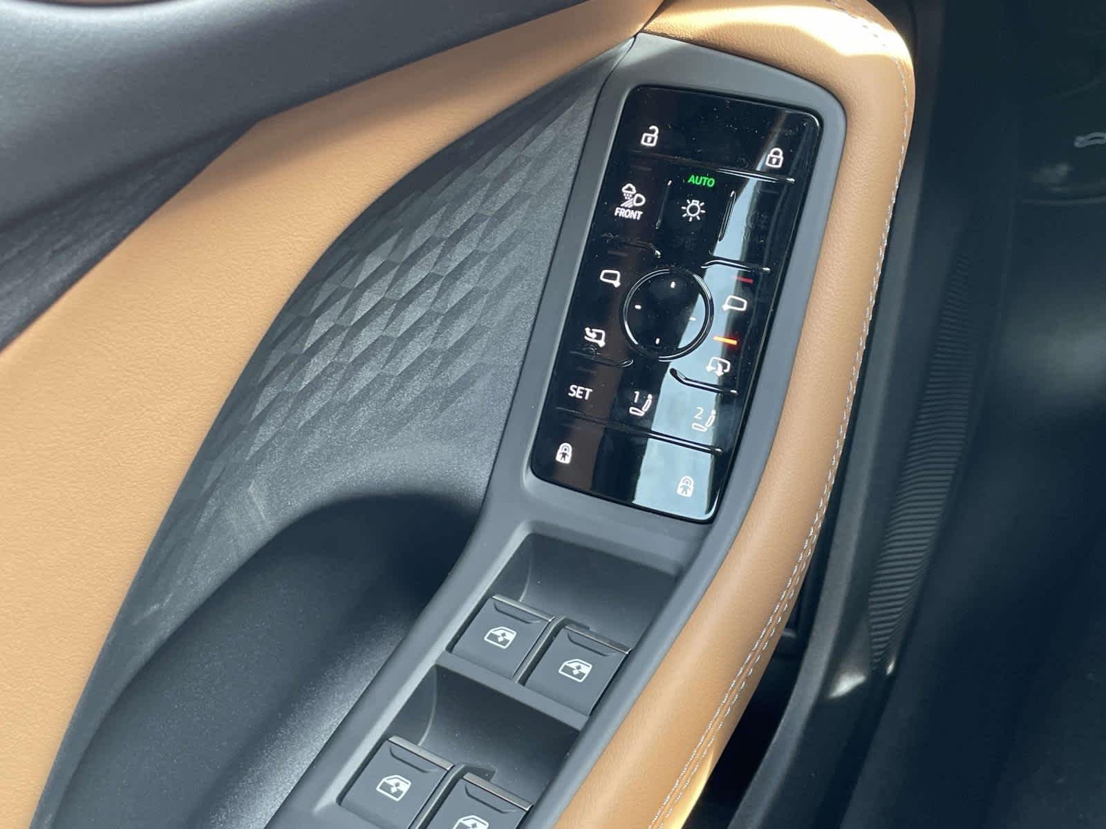New 2026 0E0E/Black Audi Premium Plus image 33