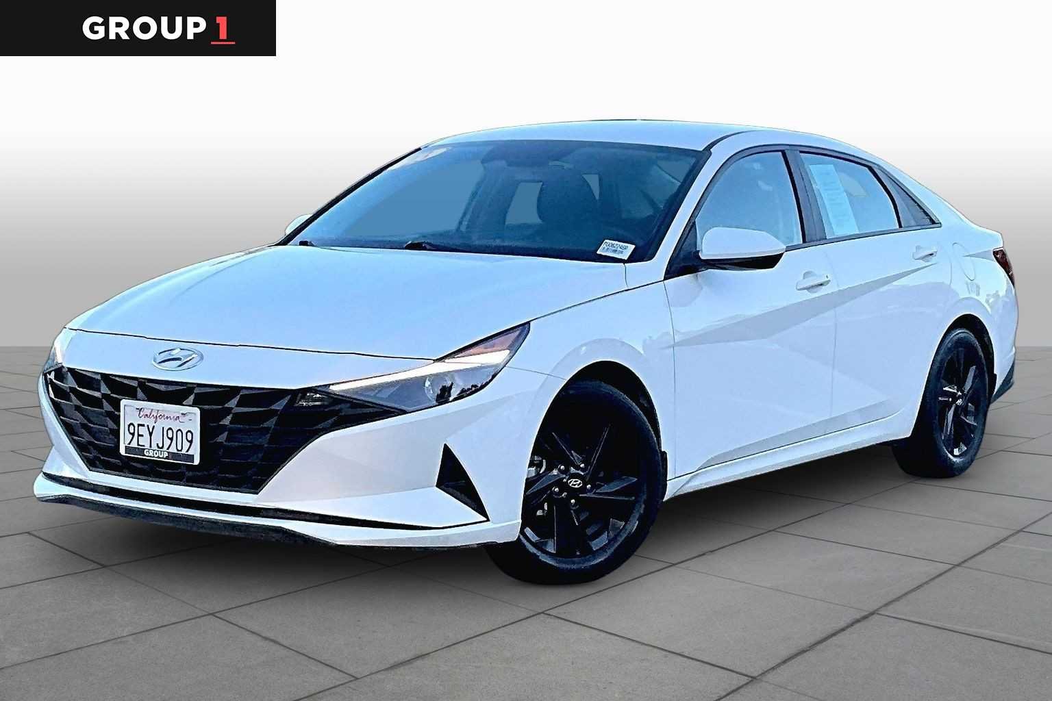 2023 Hyundai Elantra 1.6 HEV Blue's photo